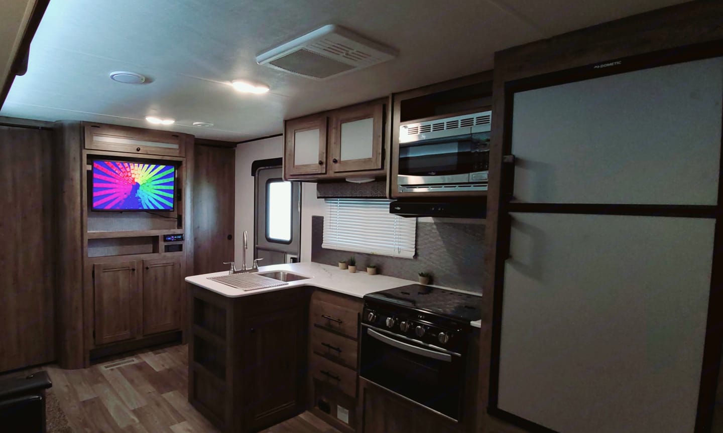 2021 Heartland Pioneer DS 320